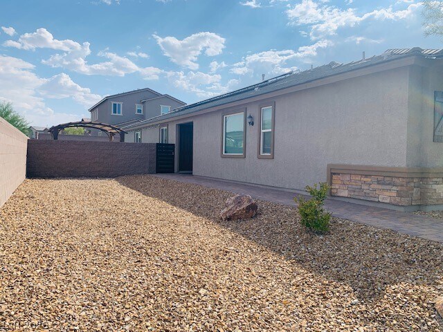 Building Photo - 3753 Neblina Dr
