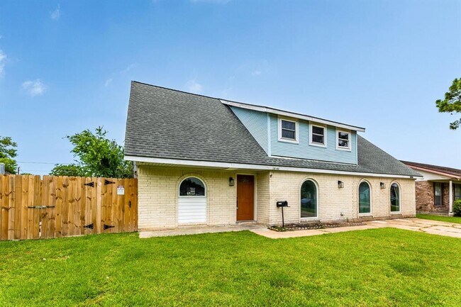 Building Photo - 10902 Sagevale Ln