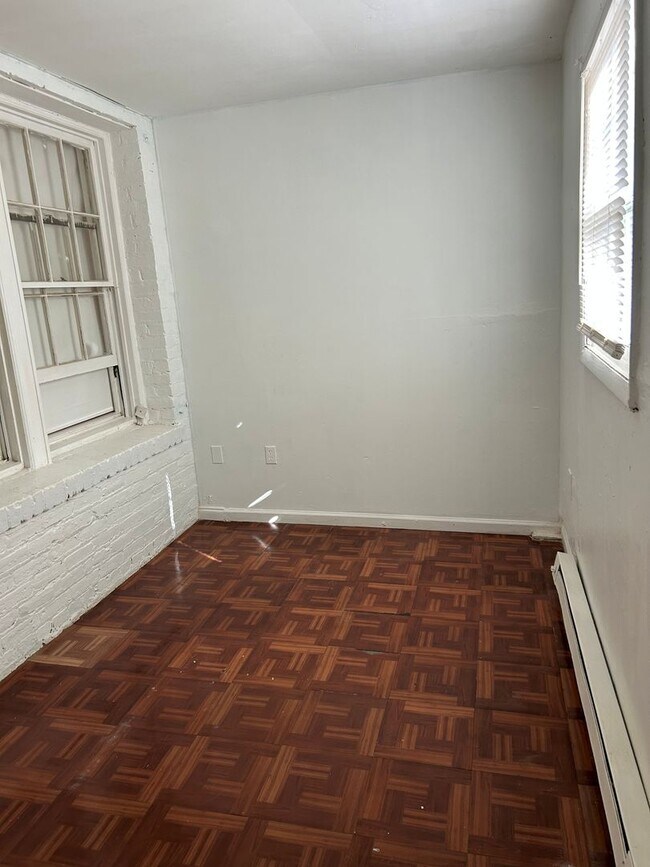 Foto del edificio - 1733 Minnesota Ave SE