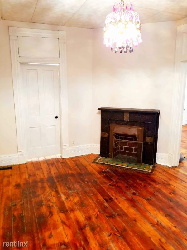Building Photo - 4 br, 2 bath House - 208 S E St