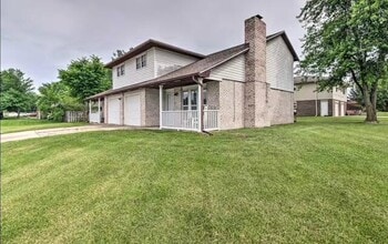 Building Photo - 534 W Southampton Dr