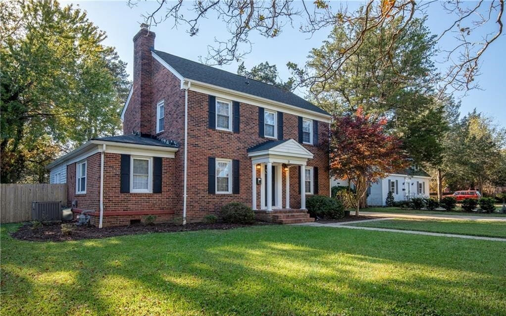 Primary Photo - 20 Cedar Ln