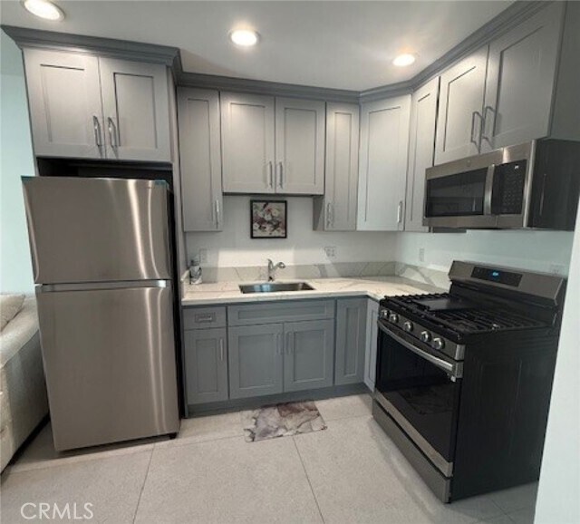 Foto del edificio - 7308 Farmdale Ave