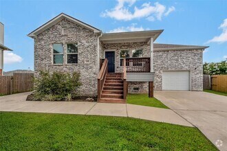 Building Photo - 203 Glade Bridge Ln