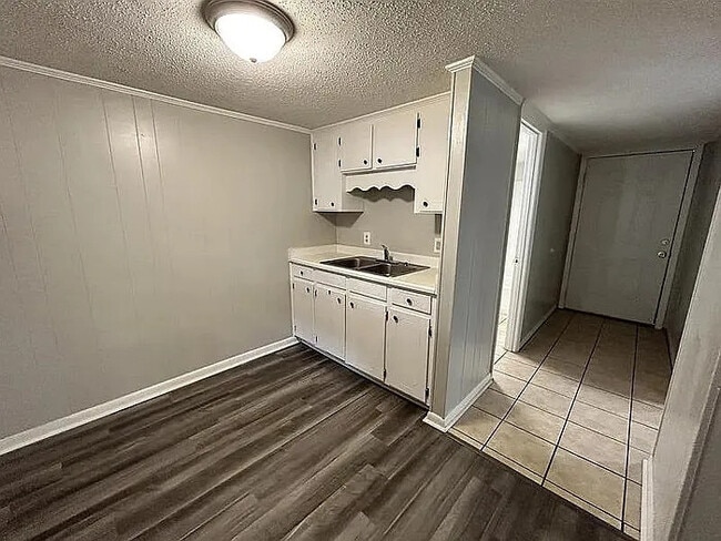 Foto del edificio - 3 Bedroom 1.5 Bathroom