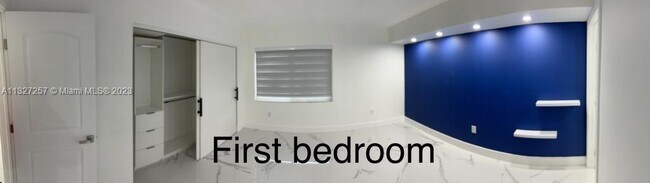 Foto del edificio - 230 NW 107th Ave