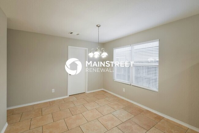 Foto del edificio - 3 Bedroom Pet-Friendly Home in San Antonio, TX with Main Street Renewal