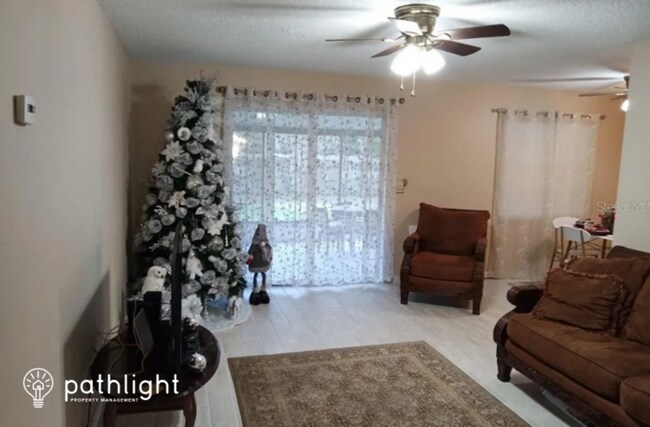 Building Photo - 75 S Winter Park Drive, Casselberry, FL, 3...
