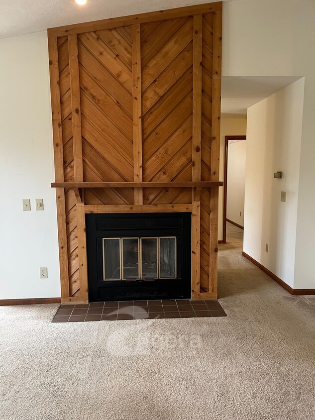 Primary Photo - 135 Renwood Pl