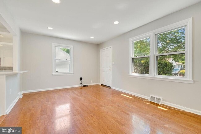 Foto del edificio - 5010 Sheridan St