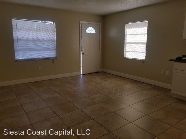 Building Photo - 1 br, 1 bath House - 5843 High St