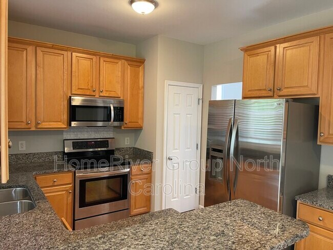 Building Photo - 1509 Bowmore Pl