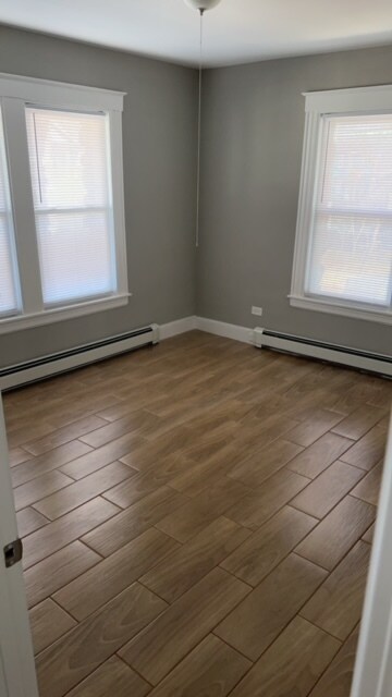 Foto del edificio - 64 Maplewood Ave
