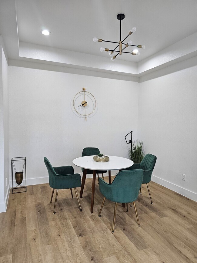 Foto del edificio - 4217 Hare St