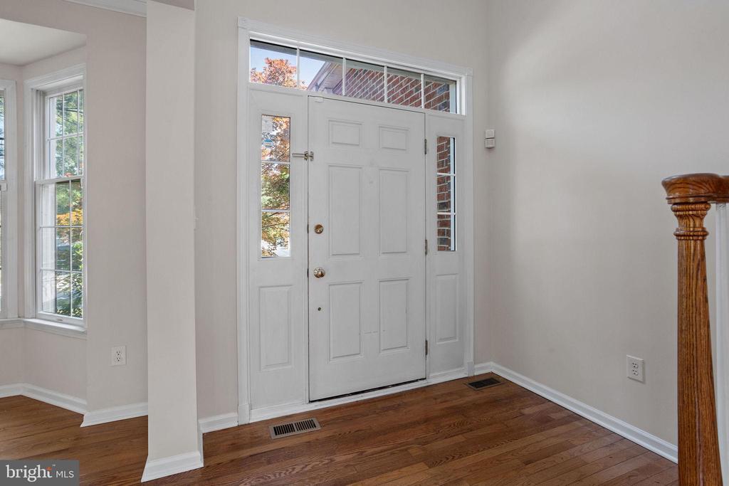 Foto principal - 50 Greylynne Dr