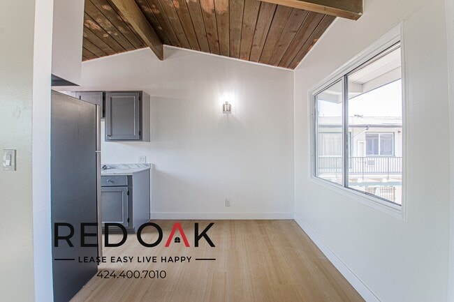Foto del edificio - 7521 S Crenshaw Blvd