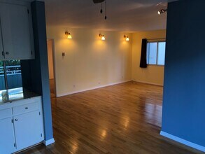 Building Photo - 8148 Redlands St