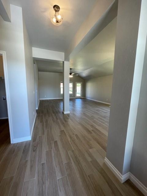 Foto del edificio - 382 Park Ln