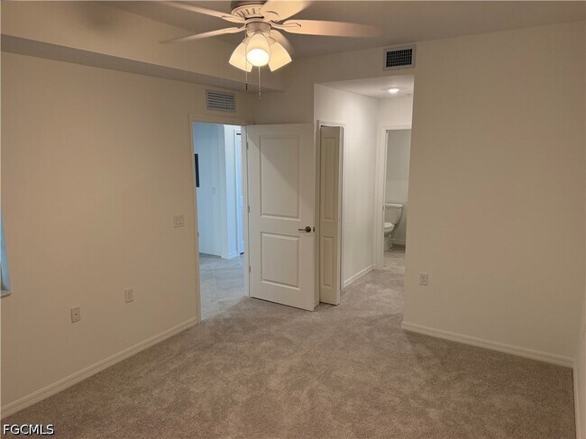 Foto del edificio - 18411 Copperhead Dr