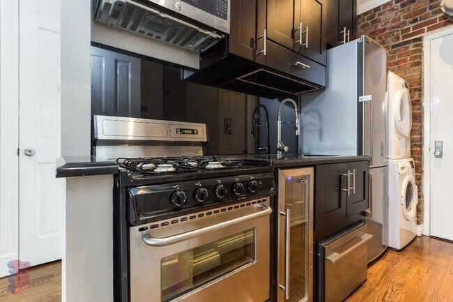 Foto del edificio - East 3rd Street