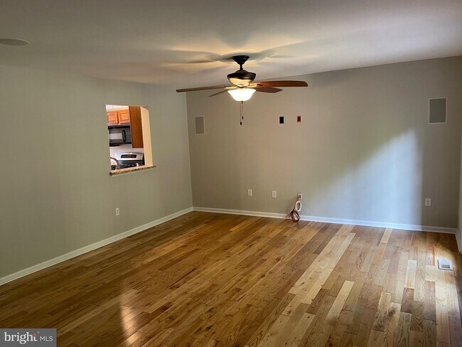 Building Photo - 506 Potomac Hills Dr