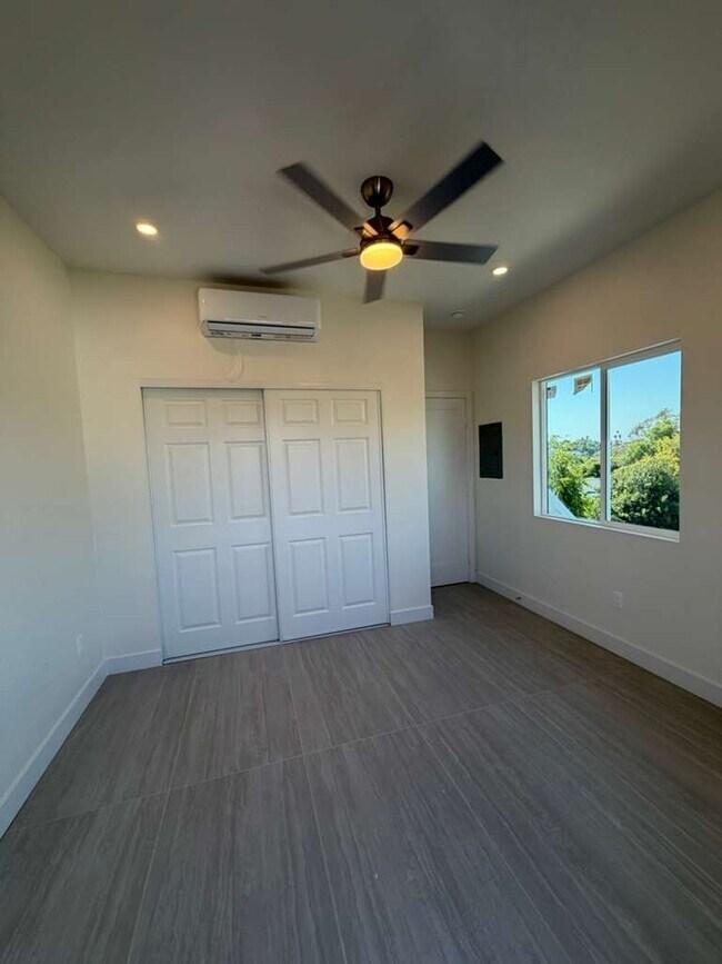Foto del edificio - 3328 Altadena Ave.