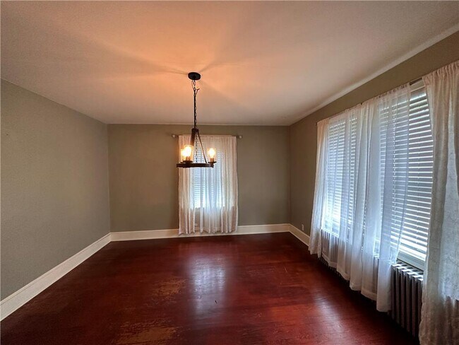 Building Photo - 4173 Fairmont St