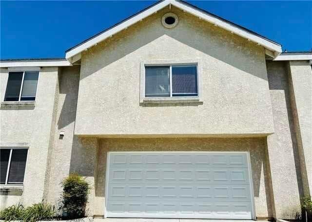 Building Photo - 9218 Elm Vista Dr