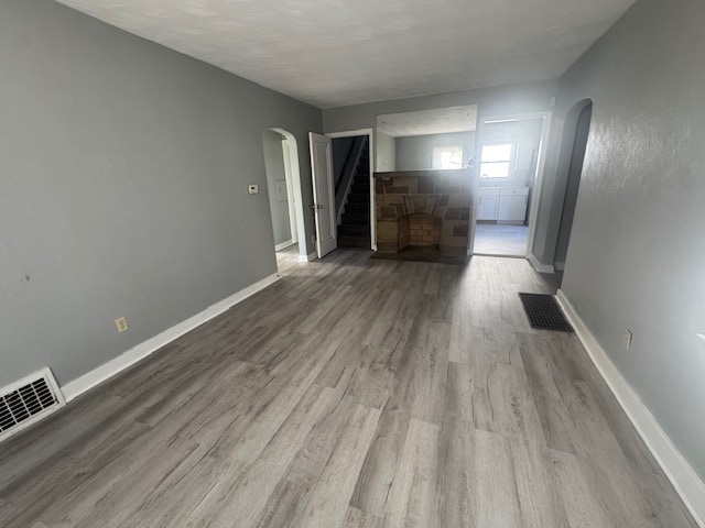 Foto del edificio - 2449 Fairport Ave