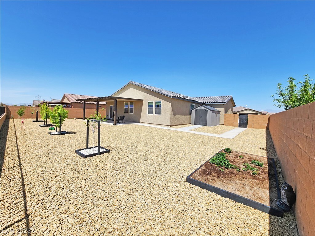 3575 E Wallowa Dr, Pahrump, NV 89061 House for Rent in Pahrump, NV