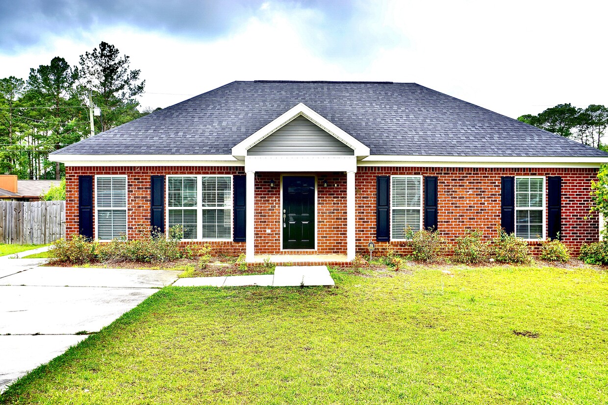Primary Photo - 247 Mikado Dr