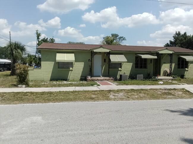 Building Photo - 1360 Formosa Ave