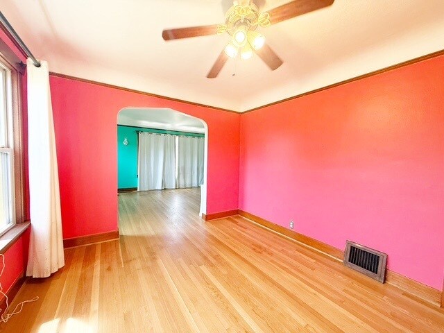 Foto del edificio - 1218 Gregory Way