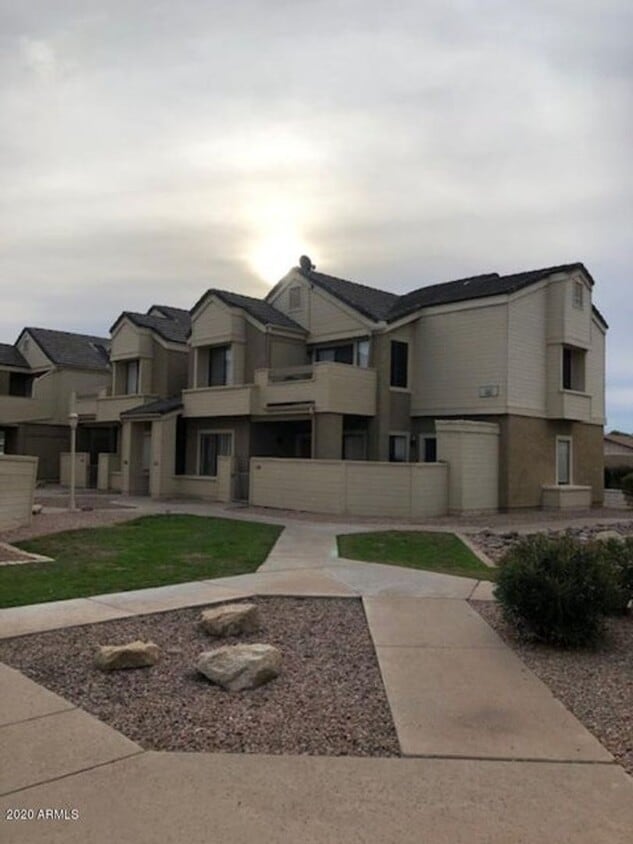 Primary Photo - 2 MASTERS, 2 BATH FIRST FLOOR TEMPE CONDO