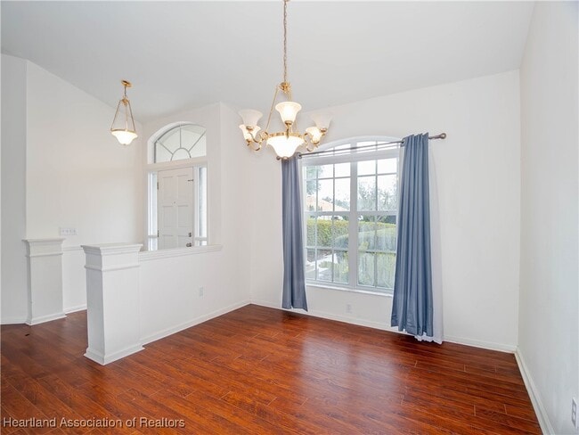 Foto del edificio - 2508 Manor Dr