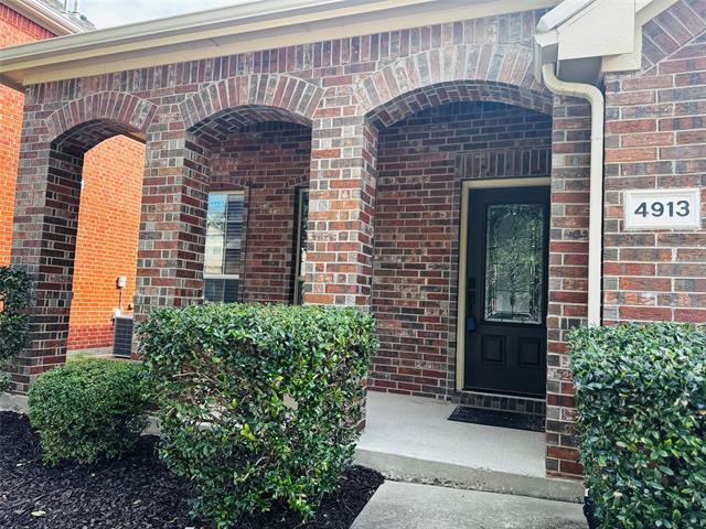 Foto del edificio - 4913 Lasso Ln