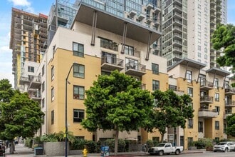 Building Photo - 1277 Kettner Blvd