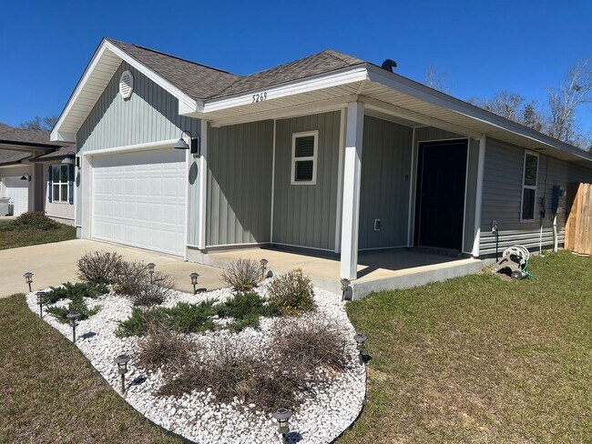 Foto del edificio - Beautiful 3 Bedroom, 2 Bath Pace Home available !!