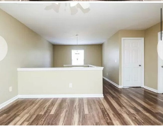 Building Photo - 112 Antler Ridge Cir