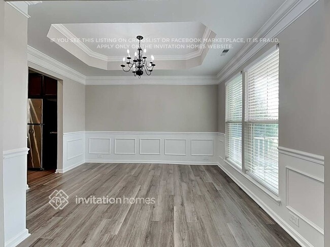 Building Photo - 1012 Crinoline Ln