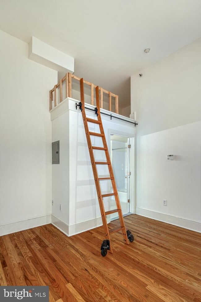 Building Photo - 1530 Spruce St