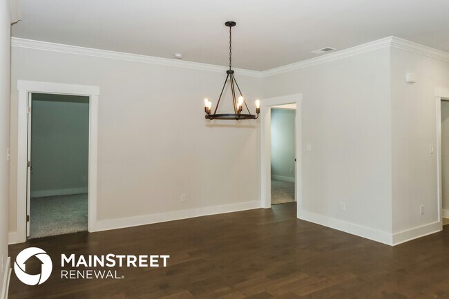 Foto del edificio - 6522 Oak Mdw Dr SE