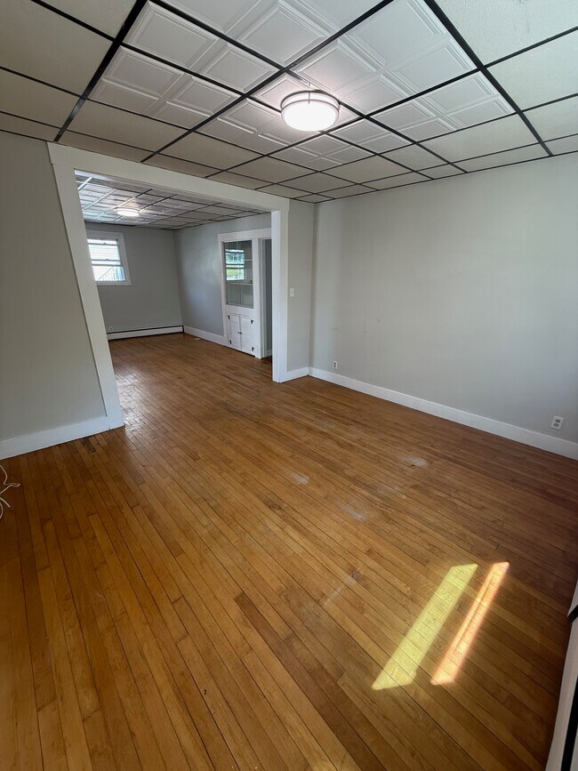 Espacio de sala/comedor - 37 Mead St