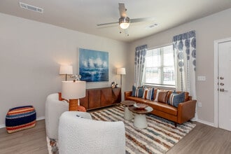 Building Photo - Virtu on Cumberland