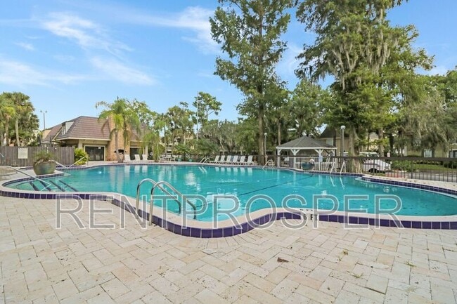 Photo - 4022 Versailles Dr Apartment