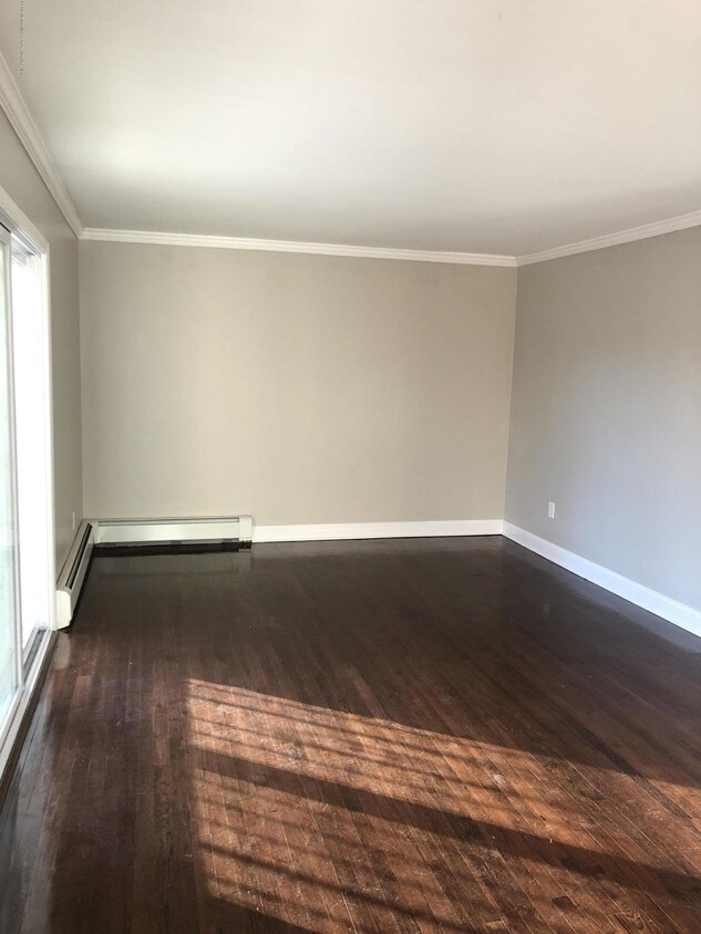 Foto principal - 205 West End Ave