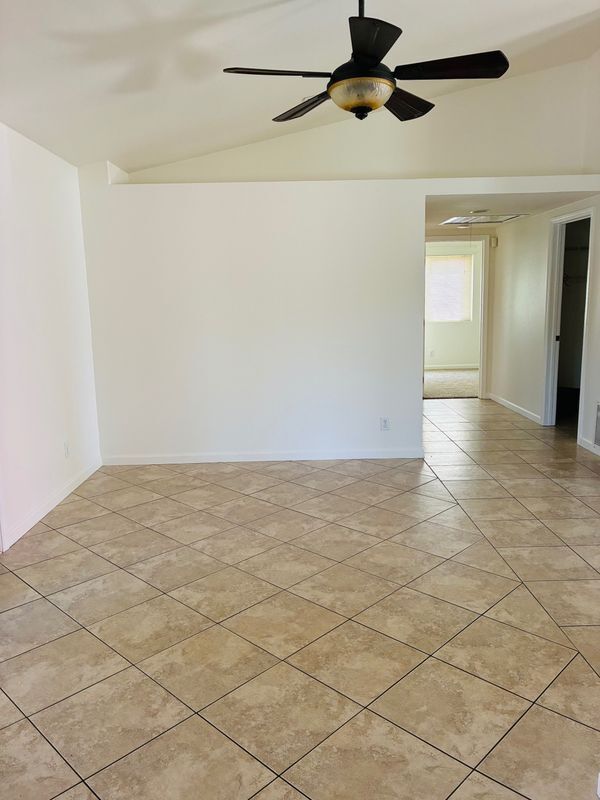 Foto del edificio - 45470 Clubhouse Dr