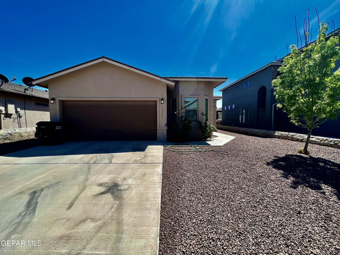 13264 Zambia Ct, Horizon City, TX 79928 House Rental in Horizon City