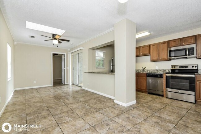 Building Photo - 8405 N 37th St, Tampa, FL 33604