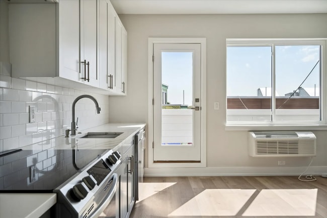 Photo - 2105 Germantown Ave Apartment